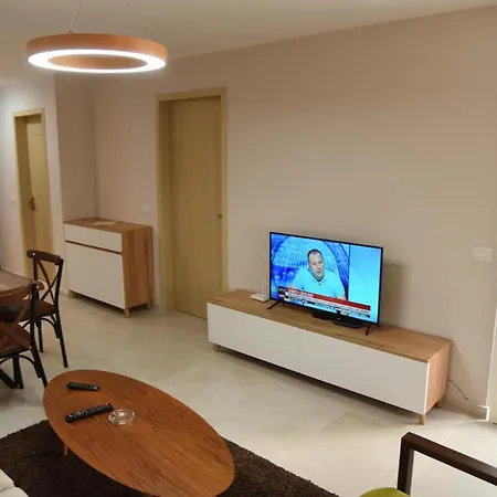 Alex's Apartment Durres