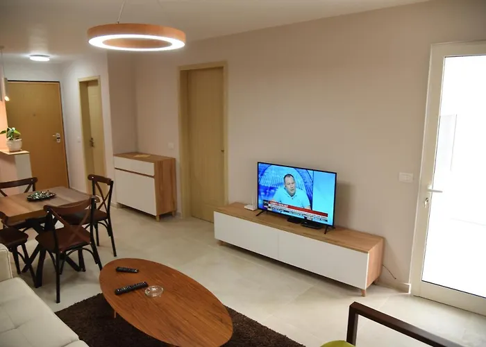 Alex's Apartment Durrës